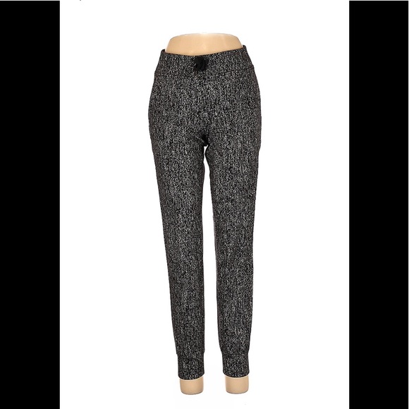 lululemon athletica Pants - Lululemon Joggers